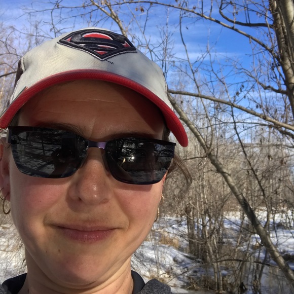 Meet your Posher, Eileen - Picture 1 of 1